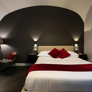 lungotevere-ripa.it-romehotels.com/
